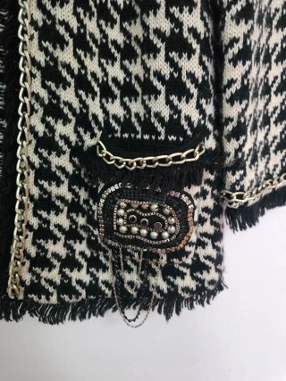 CHAQUETA ZARA PATA DE GALLO. TALLA M