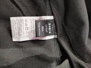 Pantalón corto elástico con bolsillos