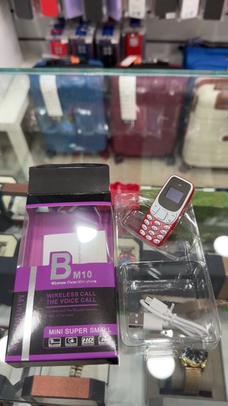 Mini Teléfono B M10 Inalámbrico