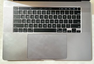 MacBook Pro 16 2019 i7 16GB RAM 512GB SSD