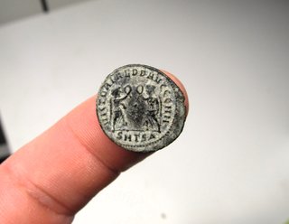 rarisimo Centenional romano Constancio II?
