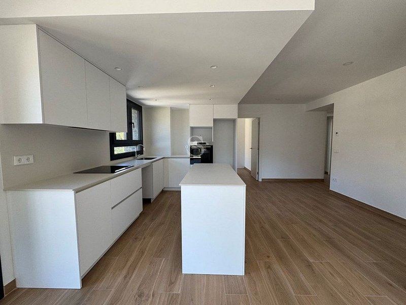 Pis de 3 habitacions en venda a Escaldes-Engordany · 3 de 60