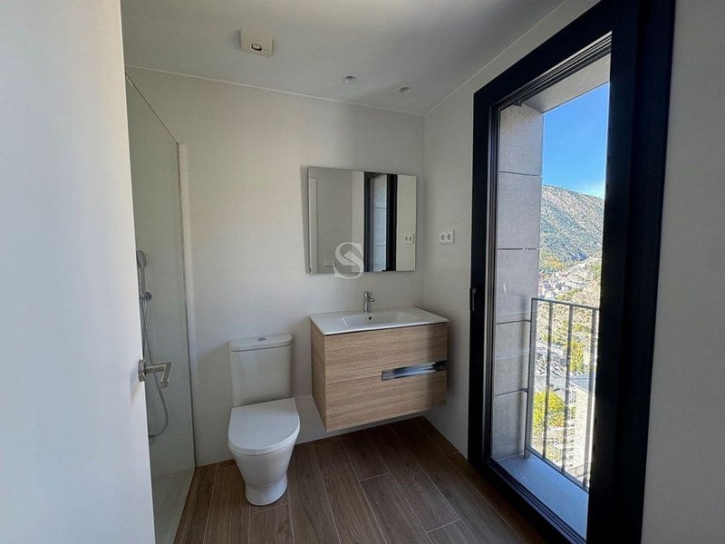 Pis de 3 habitacions en venda a Escaldes-Engordany · 11 de 60