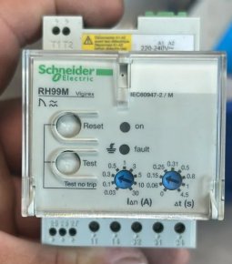 Relé de protección Schneider Electric RH99M