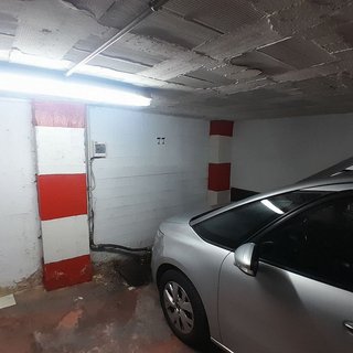 Garaje en venta en Carranque - Haza Cuevas en Málaga