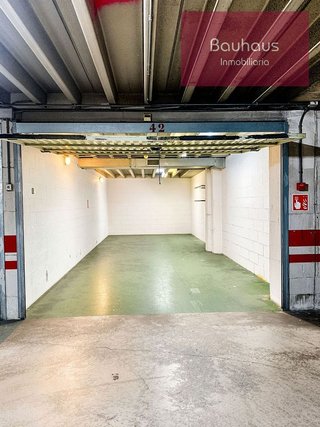 Garaje en venta en Alisal - Cazoña - San Román en Santander