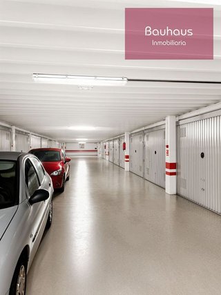 Garaje en venta en Alisal - Cazoña - San Román en Santander