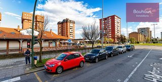 Garaje en venta en Alisal - Cazoña - San Román en Santander