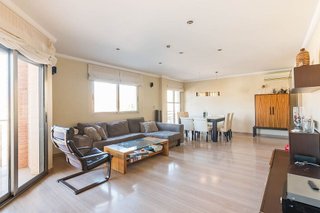 Edificio en venta en Torres de Cotillas (Las)