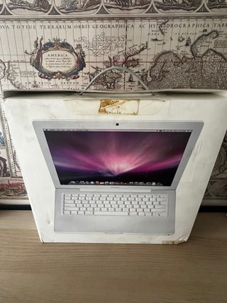 MacBook Blanco 2008 Caja y dvd original