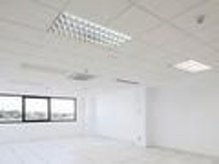 Oficina en alquiler en Zona Industrial en Alcobendas