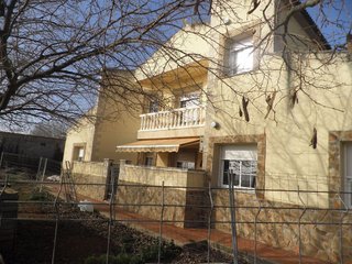 Chalet en venta en PAU 2-600 en Puertollano