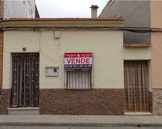 Casa adosada en venta en Madridejos