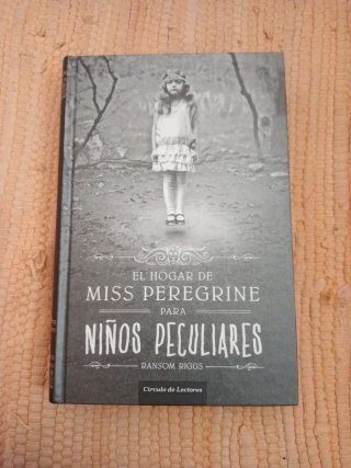 El hogar de Miss Peregrine para niños peculiares