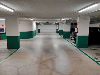 Garaje en venta en Ermitagaña - Mendebaldea en Pamplona