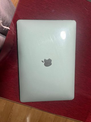 MacBook Air i3 2020 Plata