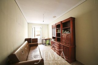 Casa adosada en venta en Tomelloso
