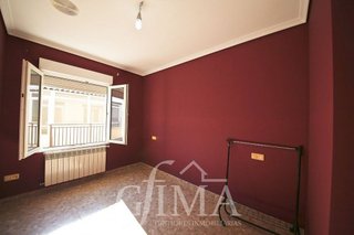 Casa adosada en venta en Tomelloso