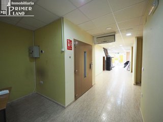 Local comercial en venta en Tomelloso