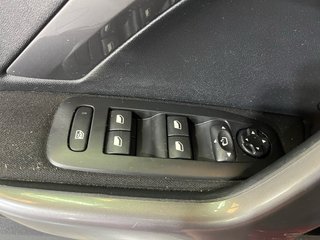 PEUGEOT 2008 - AÑO 2017 Y 100MIL KM