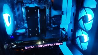 Torre PC i7-9700K 64GB RAM GTX 1080Ti 11GB WiFi 7