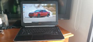 Portátil Dell E5420 Funcionando Signos de Uso
