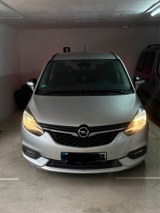 Opel Zafira Tourer 2018