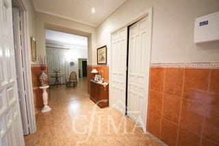 Chalet en venta en Tomelloso