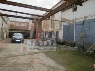 Chalet en venta en Centro en Valdepeñas