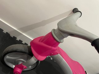 Bici/moto infantil rosa y gris
