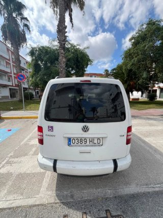 Volkswagen Caddy 2012
