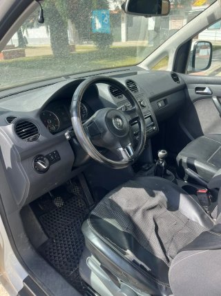 Volkswagen Caddy 2012