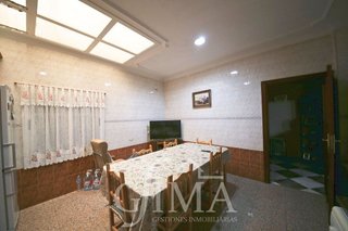 Chalet en venta en Tomelloso