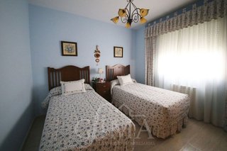 Casa adosada en venta en Tomelloso