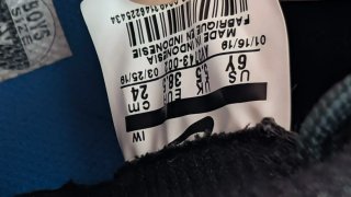 Nike Air Force 1 Low LV8 Talla 38.5