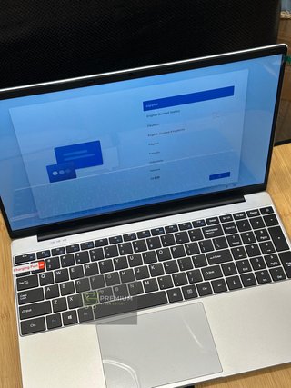 PC Portátil Win 11, 8GB RAM 256GB SSD