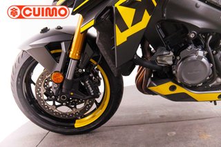 SUZUKI GSX S 1000