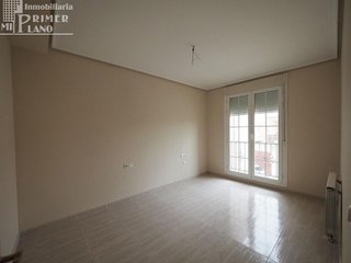 Casa adosada en venta en Tomelloso