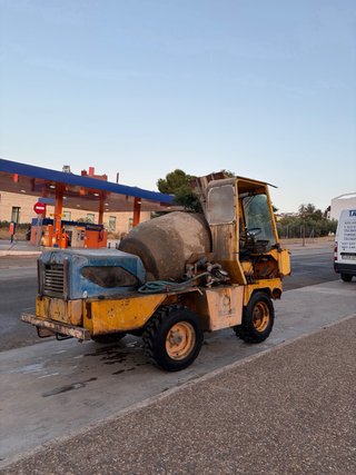 Autohormigonera MZ imer hidrostatica 1,3 m3