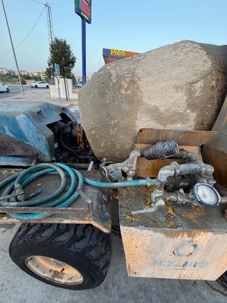 Autohormigonera MZ imer hidrostatica 1,3 m3