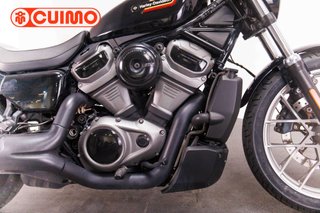 HARLEY DAVIDSON SPORTSTER NIGHTSTER