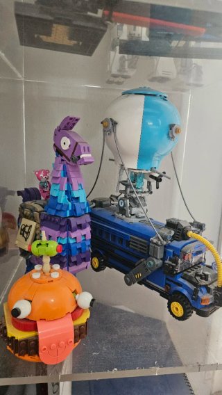 Lego Fortnite Bus, Llama y Hamburguesa