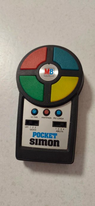 Pocket Simon MB Electronics anni 80 da collezione