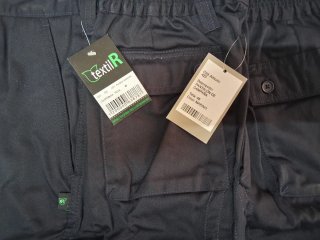 Dos pantalones de campaña/trabajo
