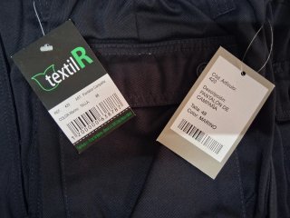 Dos pantalones de campaña/trabajo