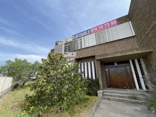 Nave industrial en alquiler en Avda. Cataluña en Zaragoza