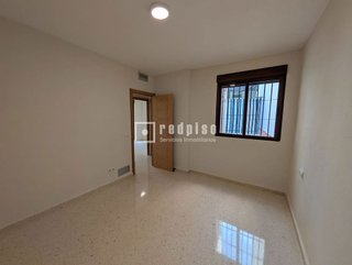 Piso en alquiler en Ollerías - San Cayetano en Córdoba