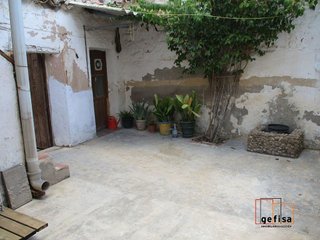 Casa adosada en venta en Centro en Valdepeñas