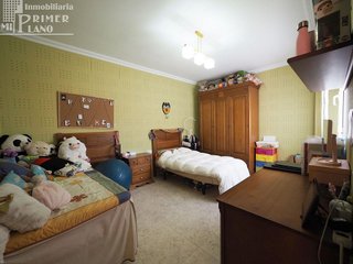 Casa adosada en venta en Tomelloso