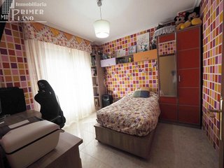 Casa adosada en venta en Tomelloso